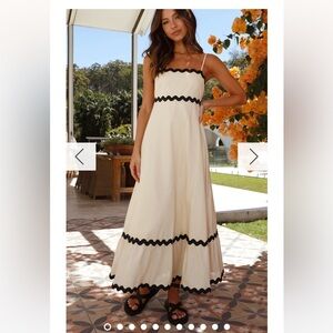 Beige and black summer dress (NWOT)